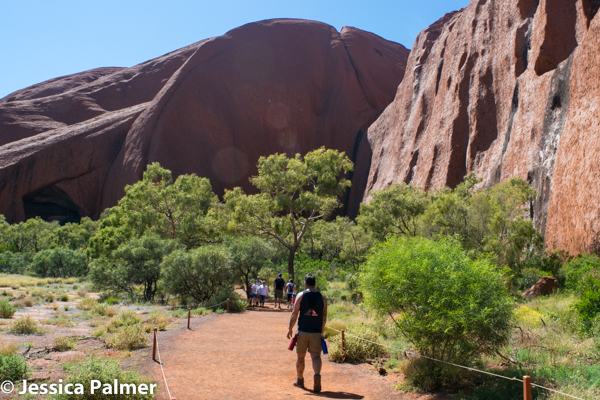 uluru with kids