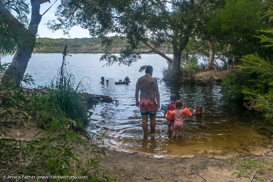 fraser island lakes