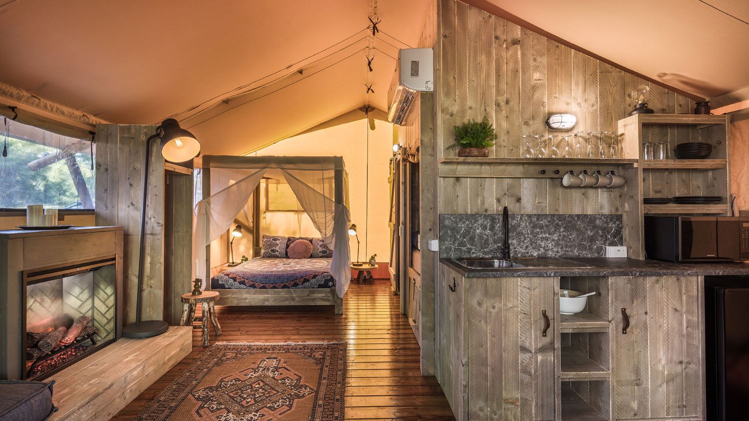 glamping in australia
glamping in tasmania