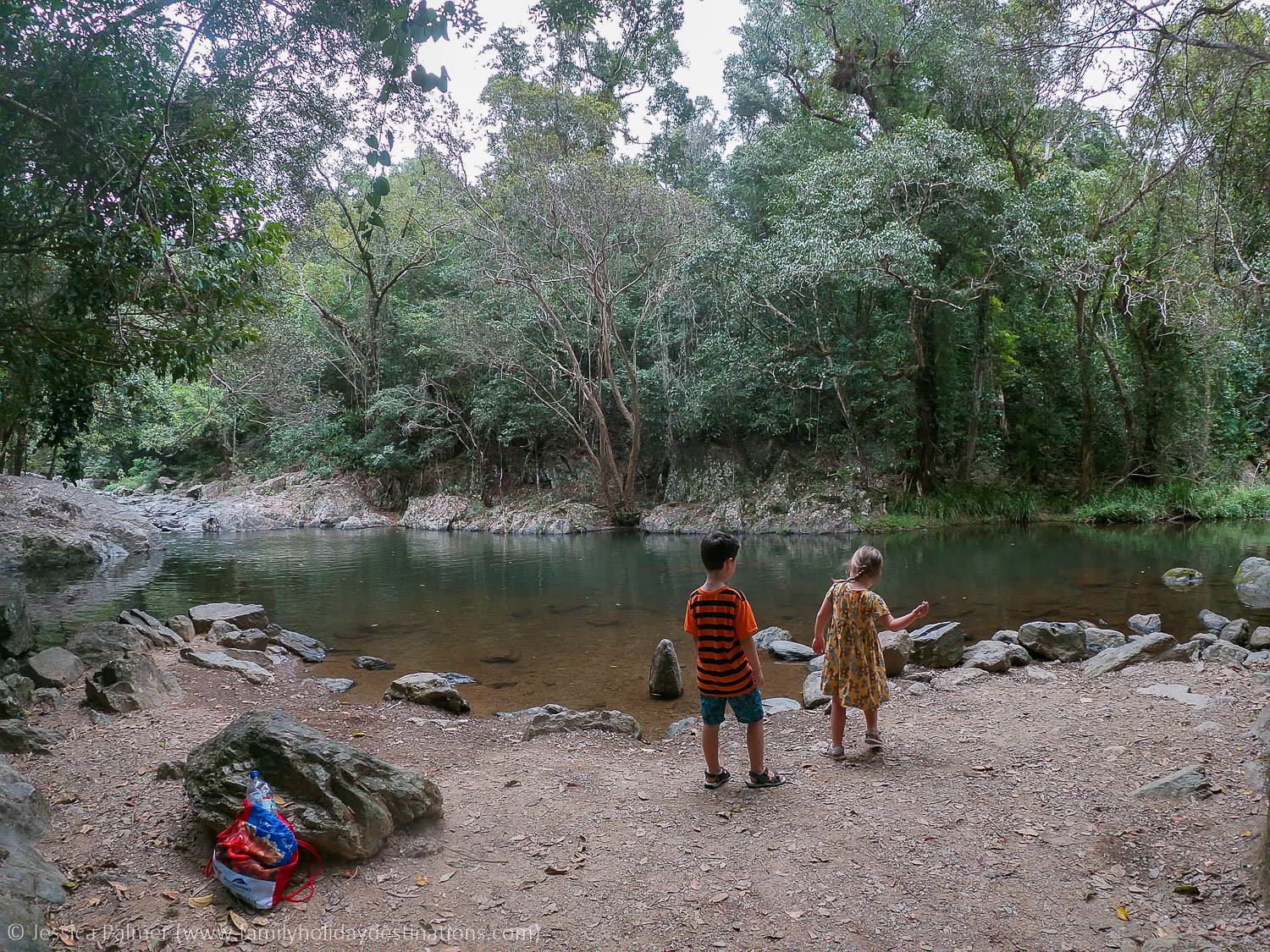 crystal cascades cairns