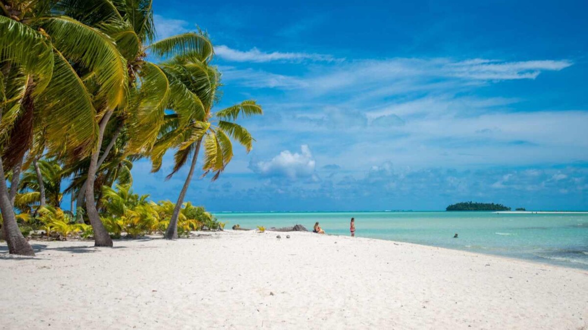 How to Visit the Cook Islands on a Budget (Yes, Even With Kids)