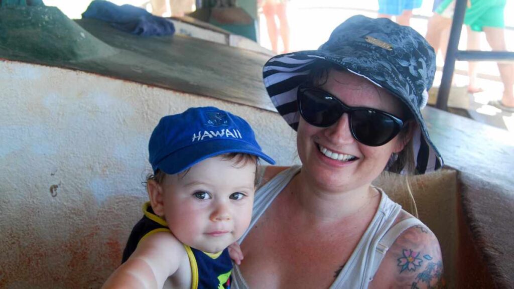 diamond head hike with kids