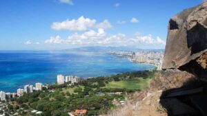 Diamond Head Hike With Kids