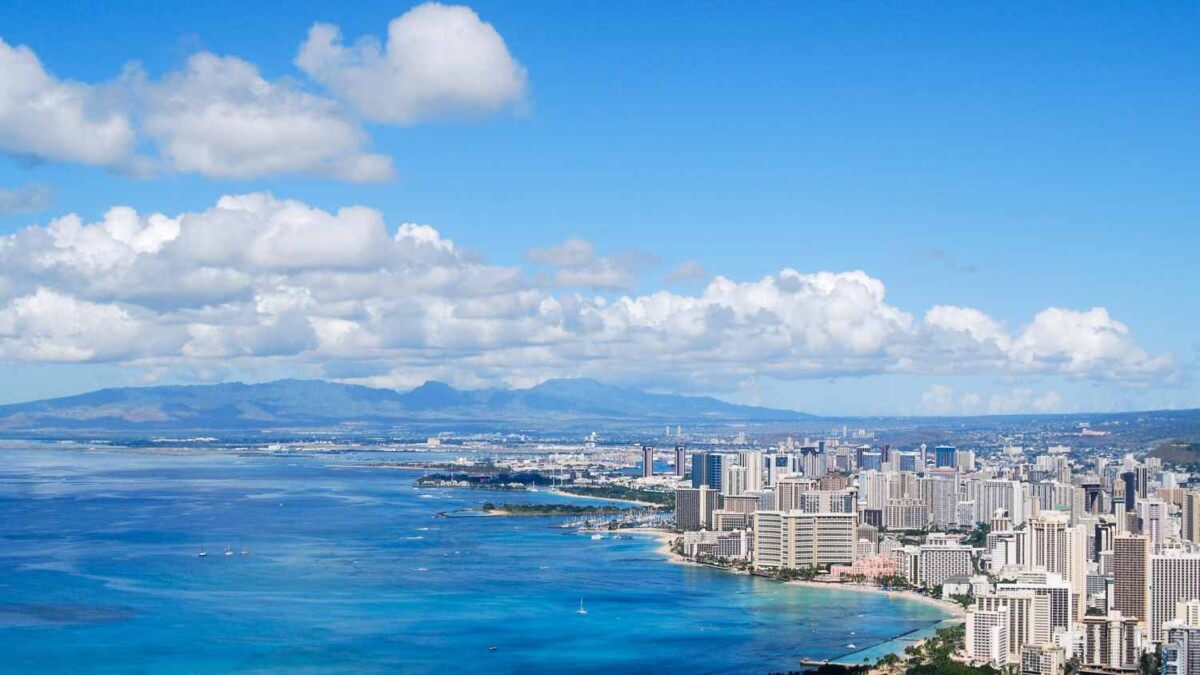 Diamond Head Hike With Kids