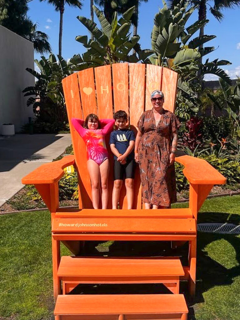 Howard Johnson Anaheim Review