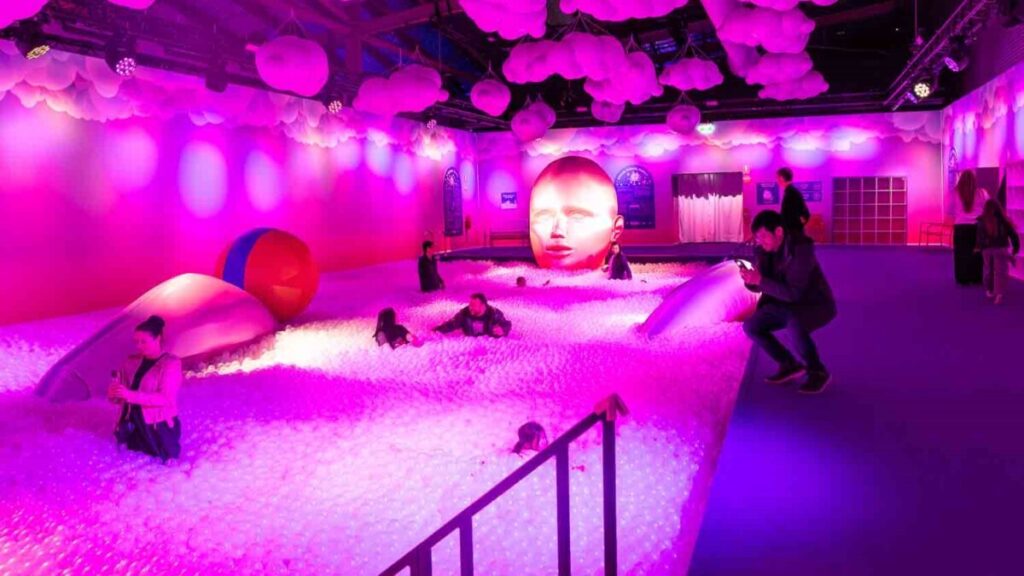 bubble planet sydney with kids