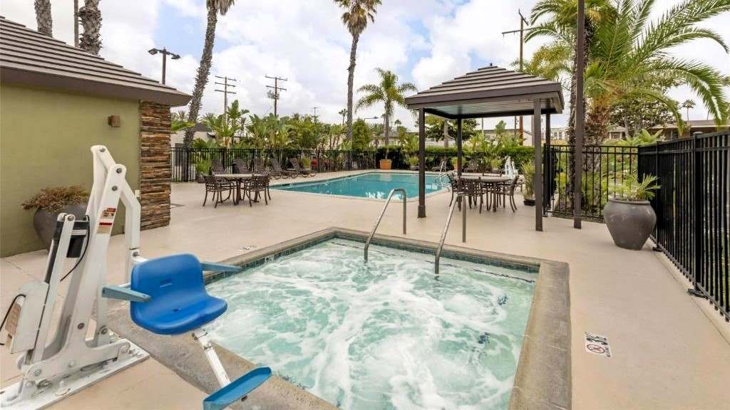 Best Western Plus Pavilions Anaheim review