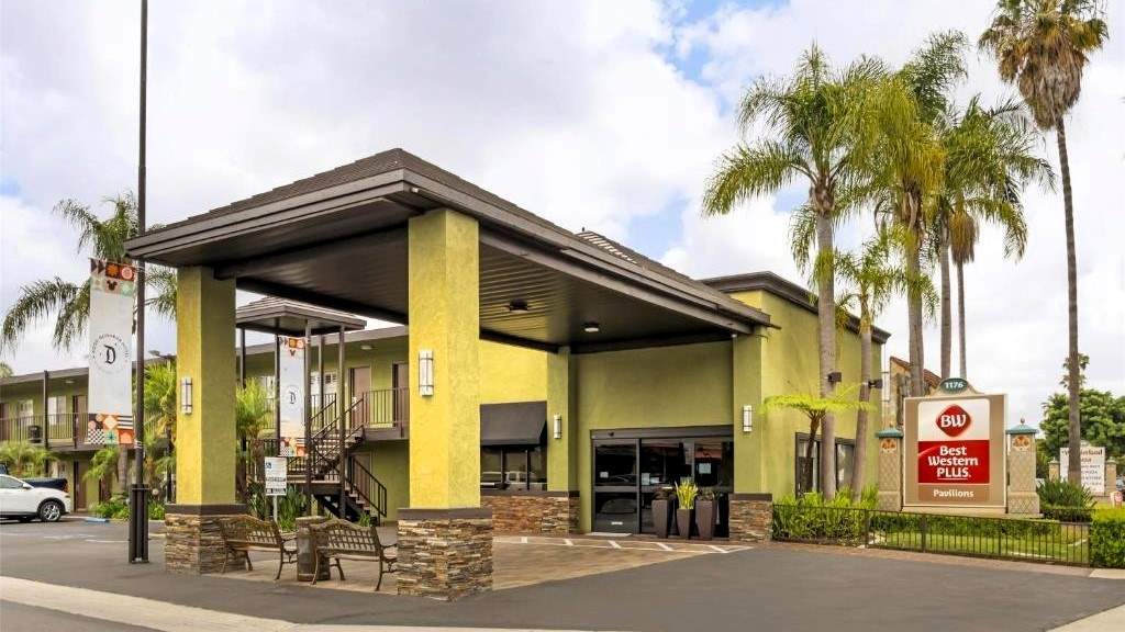 Best Western Plus Pavilions Anaheim review