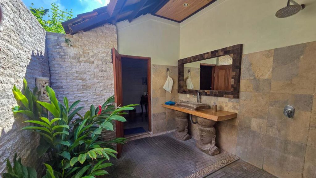 Hidden Paradise Cottages Amed