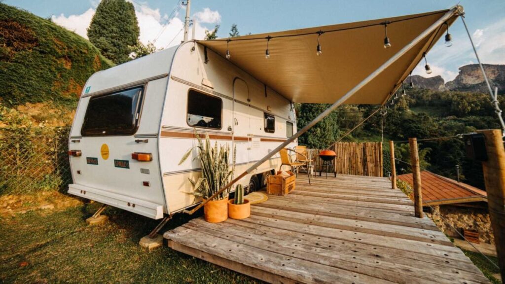 caravan vs hotel costs